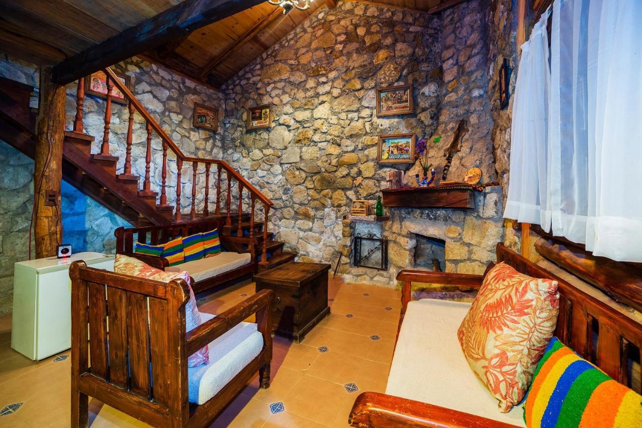 Capital O Cabanas Y Hotel El Rincon Сакатлан Экстерьер фото